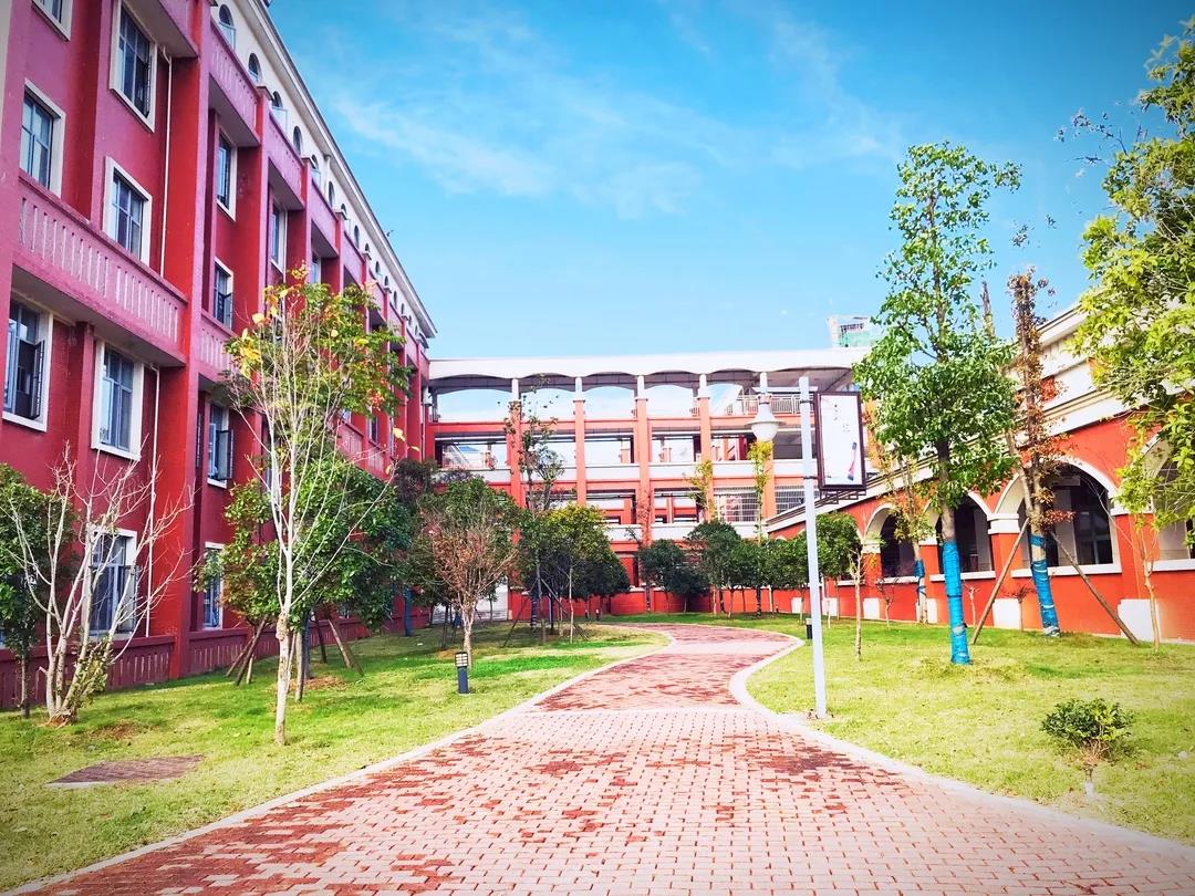 岳阳雅礼实验学校